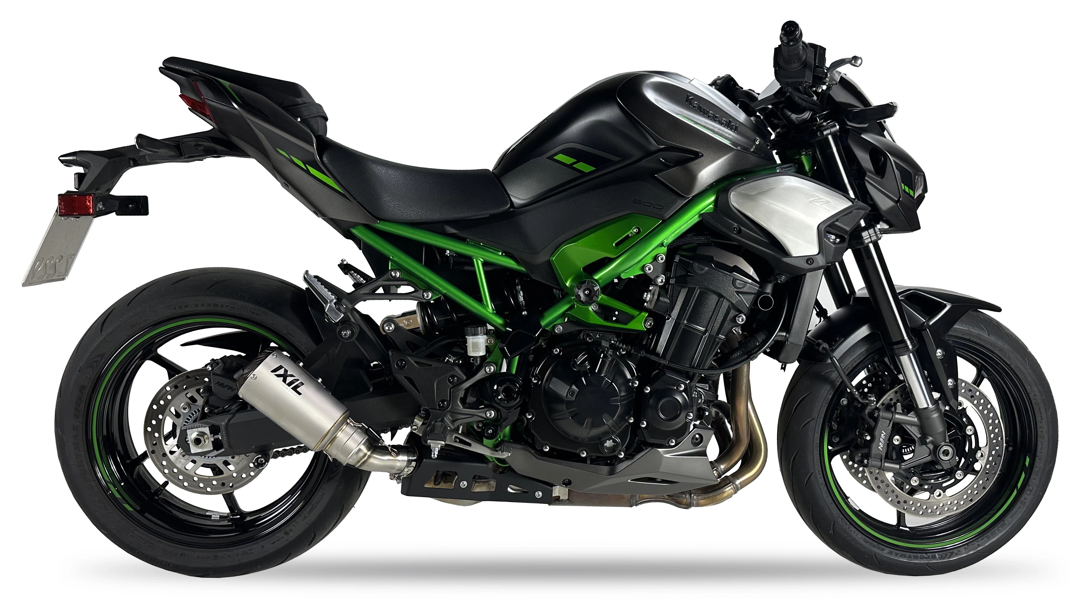 IXIL Tłumik KAWASAKI Z 900 A2 2025 (ZR900V ZR900VA2) typ RC SLIP ON - RACE XTREM CARBON (Homologacja)