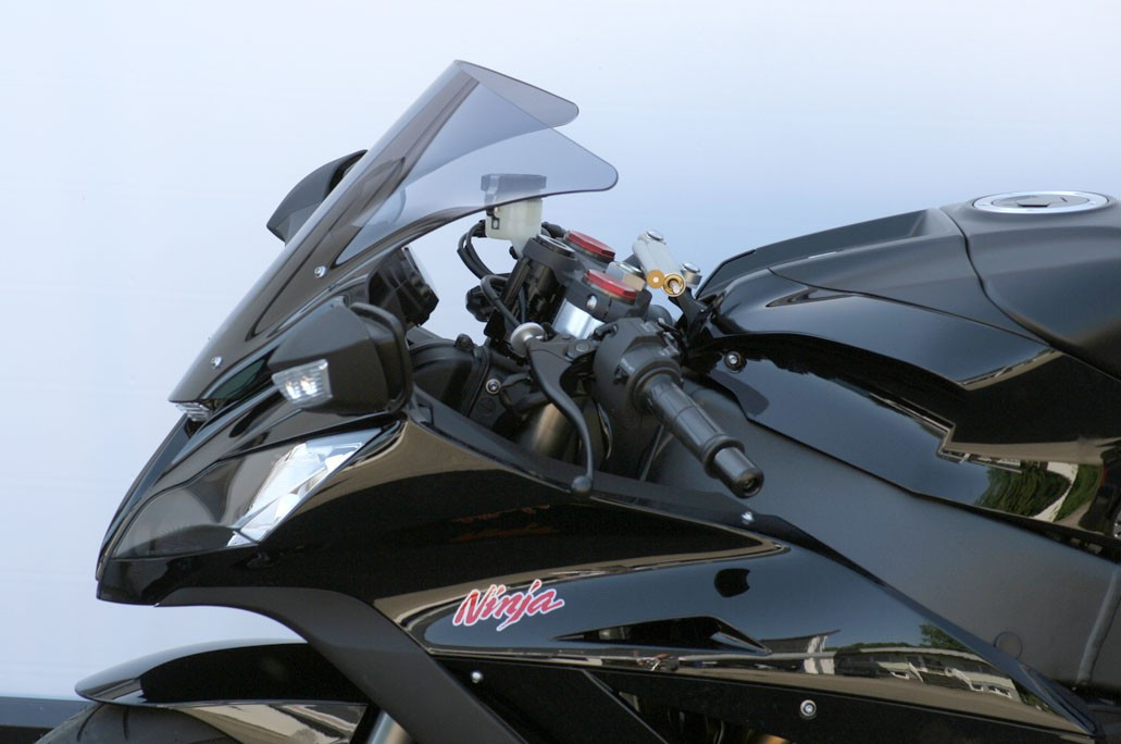 Szyba motocyklowa MRA KAWASAKI ZX 10 R ZXT00J 2011-2015, forma OM, bezbarwna