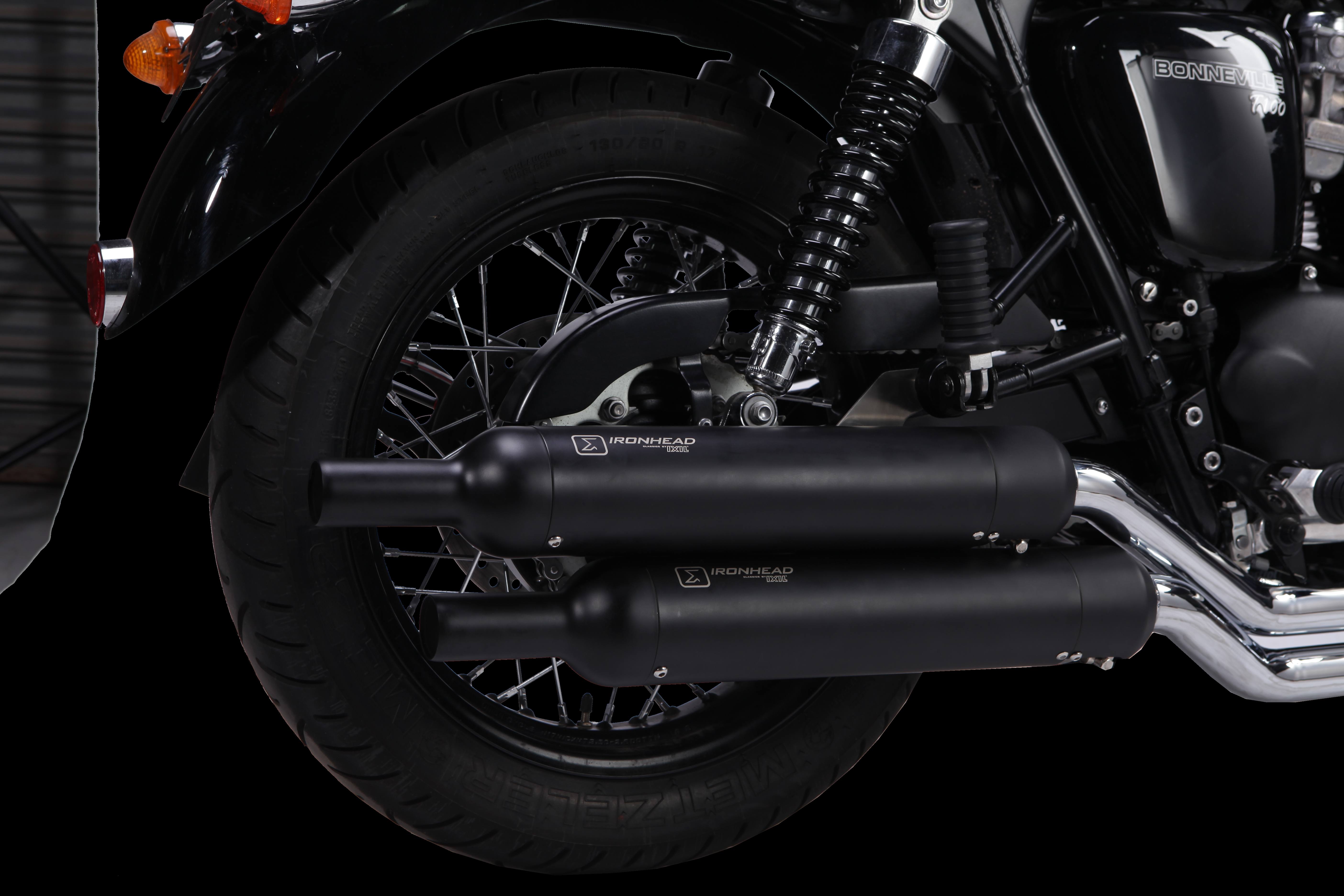 IRONHEAD END CAPS typ CAP (długość: Ø 88 mm., materiał: Inox AISI304, kolor: Black painted) BOTTLE END CAP (BLACK)