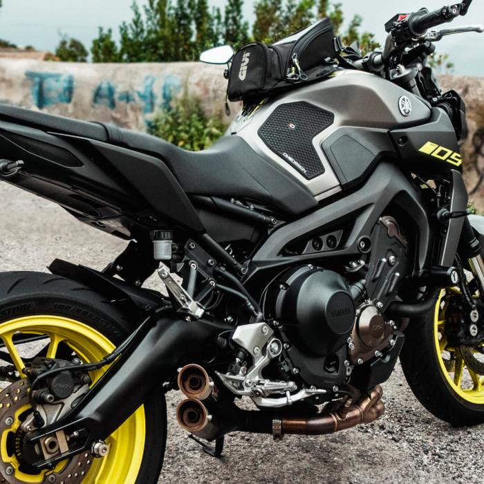 ONEDESIGN Grip Boczny HDR MT-09 13-20 YAMAHA czarny