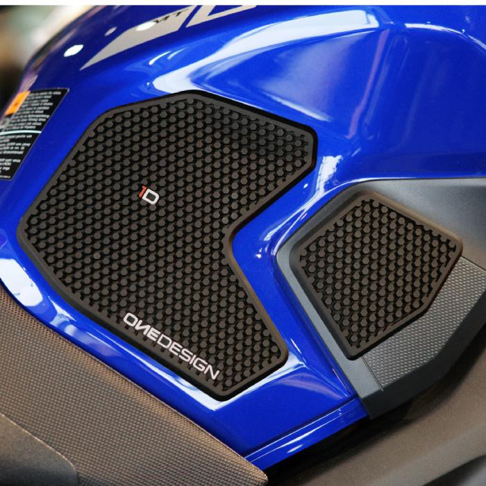 ONEDESIGN Grip Boczny HDR MT-09 13-20 YAMAHA czarny