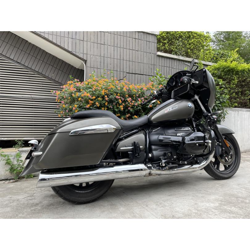 Tłumik prawy IXIL BMW R 18 B / TRANSCONTINENTAL / ROCTANE (RH18 RH18R) typ HC2-1C (waga: 4000g, długość: 670 mm.)