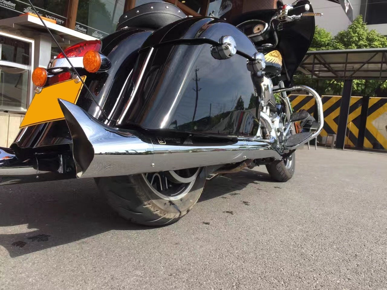 IRONHEAD END CAPS typ CAP (długość: Ø 112 mm., materiał: Inox AISI304, kolor: Bright chrome) FISHTAIL END CAP (CHROME)