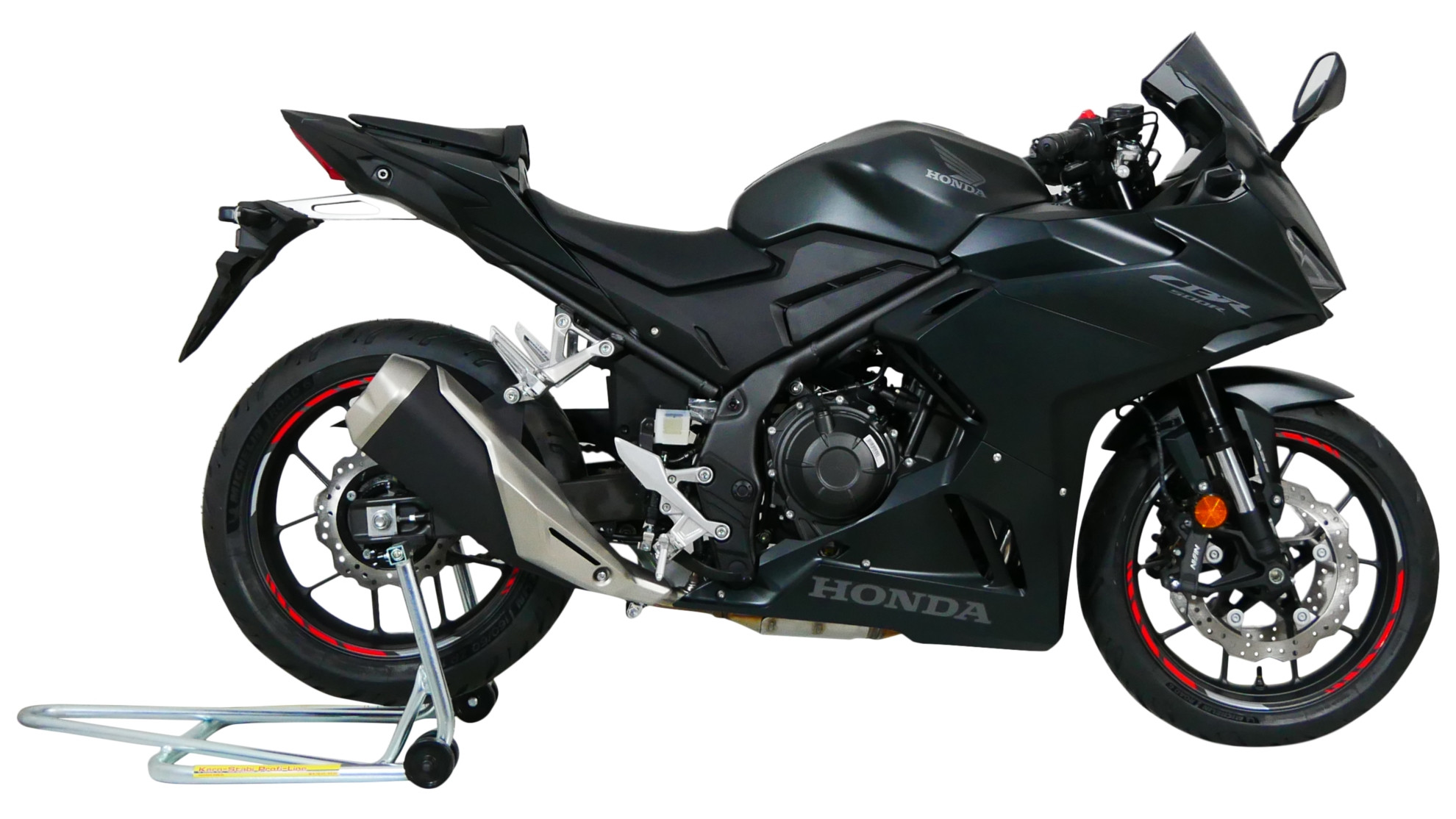 Szyba motocyklowa MRA HONDA CBR 500 R 2019-, forma R, czarna
