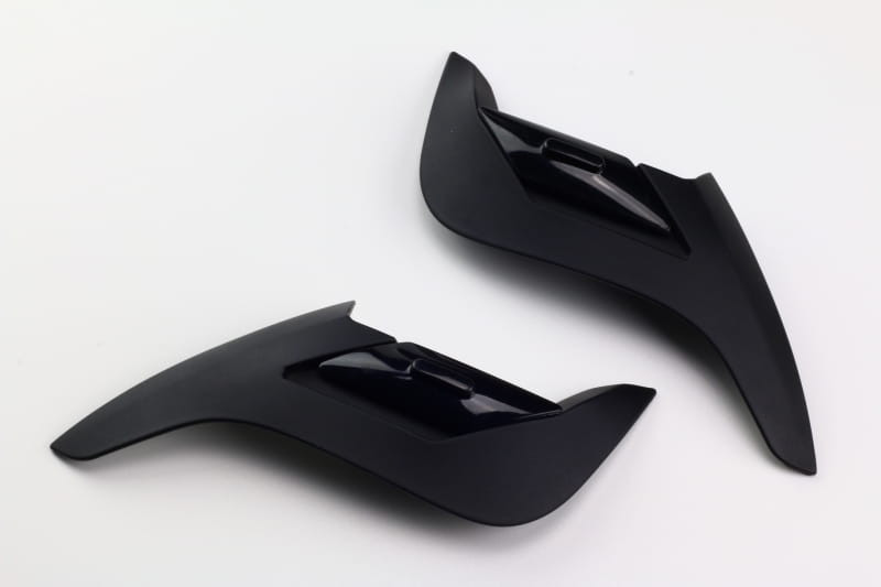 Górny wlot powietrza VENOM PLAIN MATT BLACK