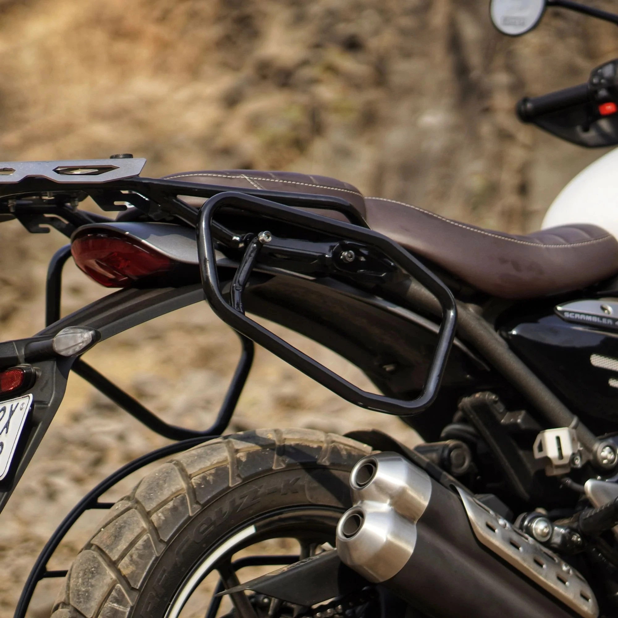 ROXAR TECH Stelaże boczne sakw bagażu do Triumph Scrambler 400X czarne