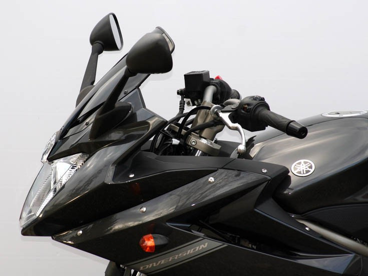 Szyba motocyklowa MRA YAMAHA XJ 6 DIVERSION RJ19 2009-, forma O, bezbarwna
