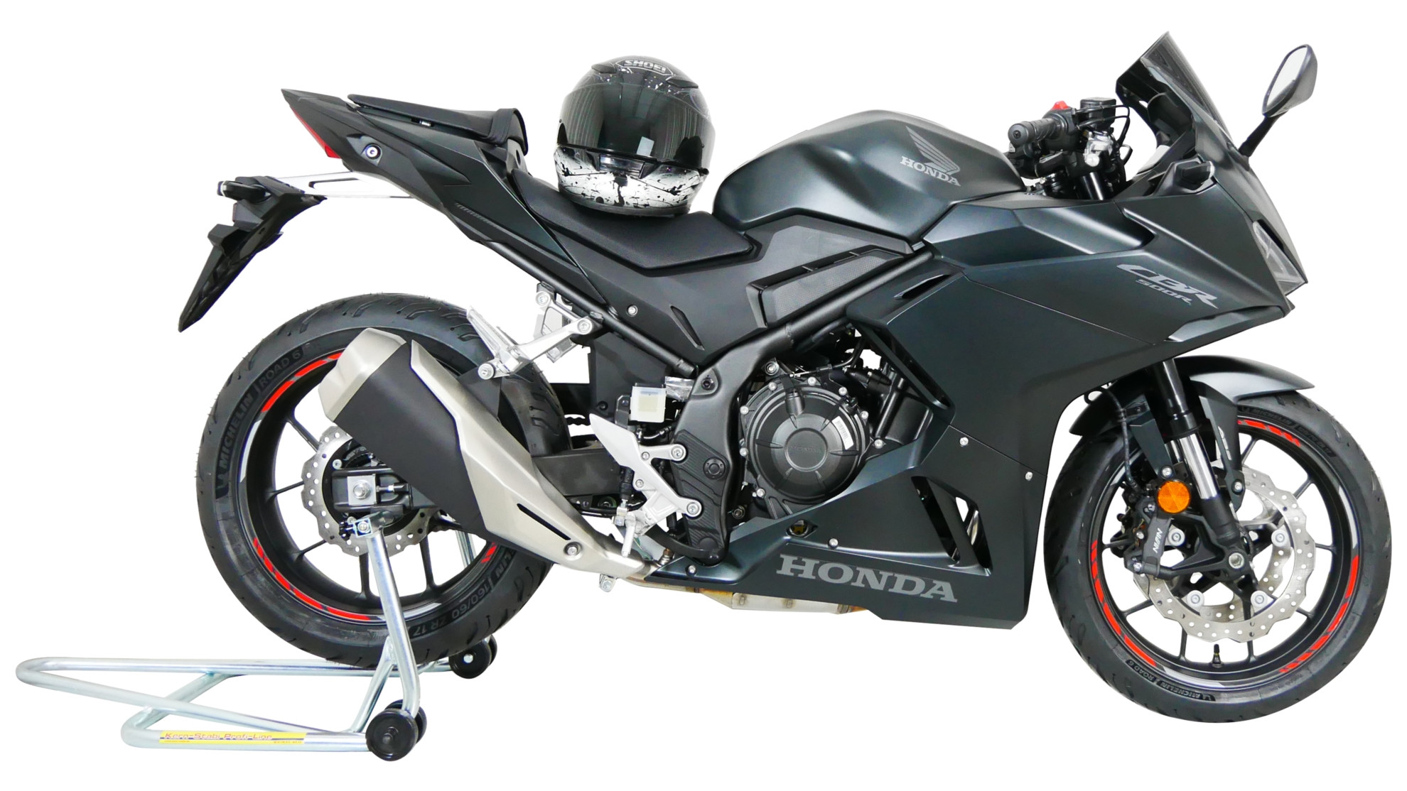 Szyba motocyklowa MRA HONDA CBR 500 R 2019-, forma R, czarna