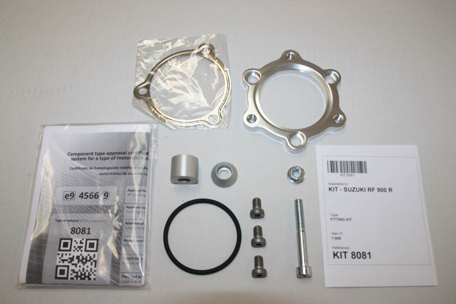 Tłumik IXIL SUZUKI RF 900 R (GT73D) typ SOVE (waga: 3000g, długość: 423 mm., materiał: Inox AISI304, kolor: Black painted) SLIP