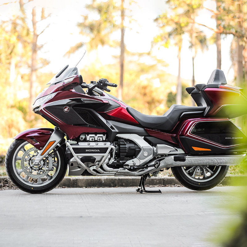 LOBOO Gmole do HONDA GL1800 czarne