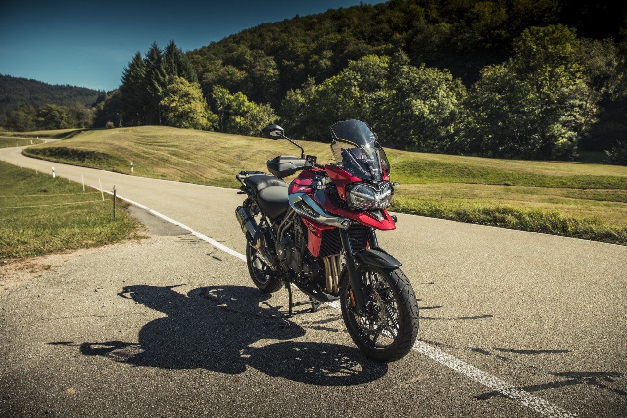 Szyba motocyklowa MRA TRIUMPH TIGER 1200 /XC /XR V201 , V301 2016-2021, forma TM, przyciemniana