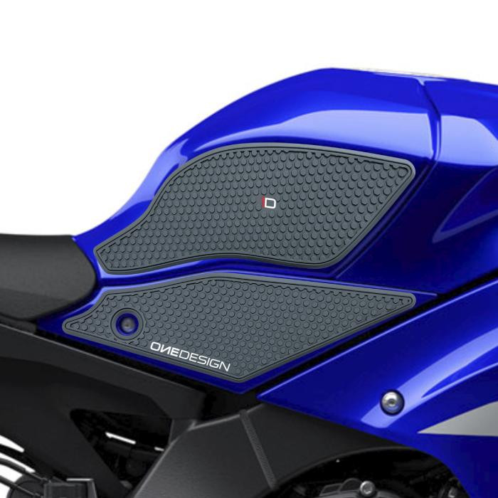 ONEDESIGN Grip Boczny HDR R1 20-24 YAMAHA czarny