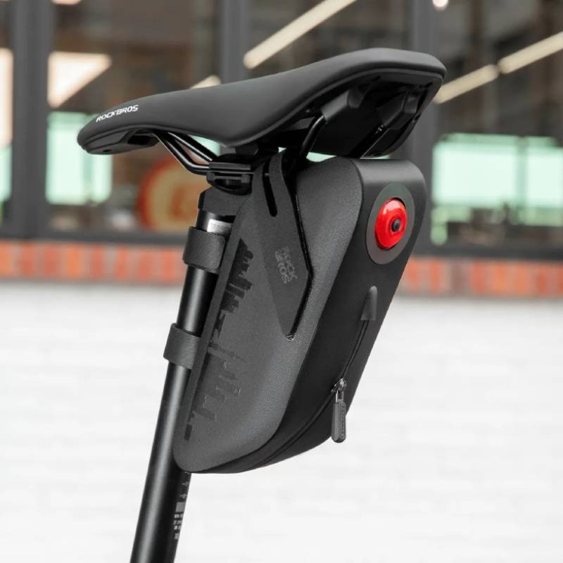 Sakwa podsiodłowa, torba rowerowa z tylną lampką LED Rockbros 30130088