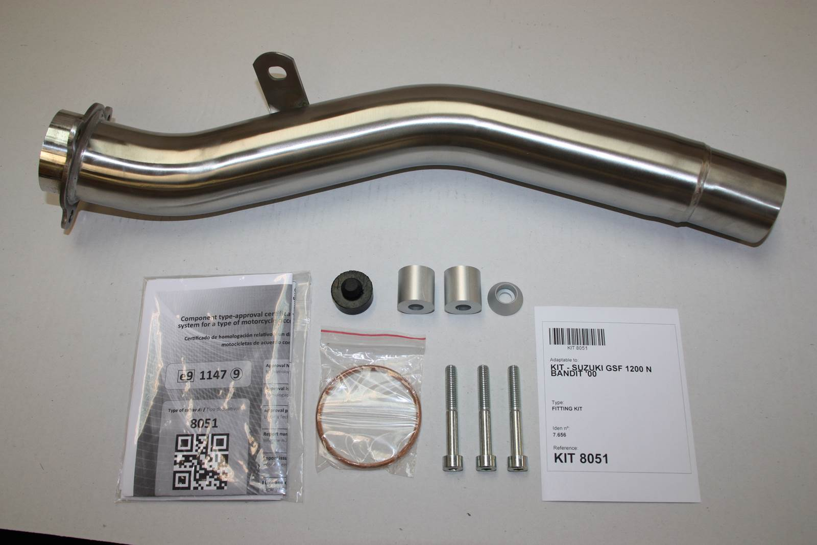 Tłumik IXIL SUZUKI GSF 600 N BANDIT 01-04 (WVA8) typ SOVE (waga: 3000g, długość: 423 mm., materiał: Inox AISI304, kolor: Black p