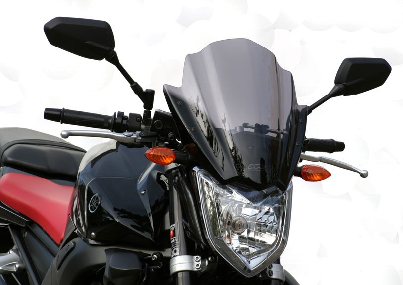 Uniwersalna szyba do motocykli bez owiewek MRA, forma RNB, bezbarwna