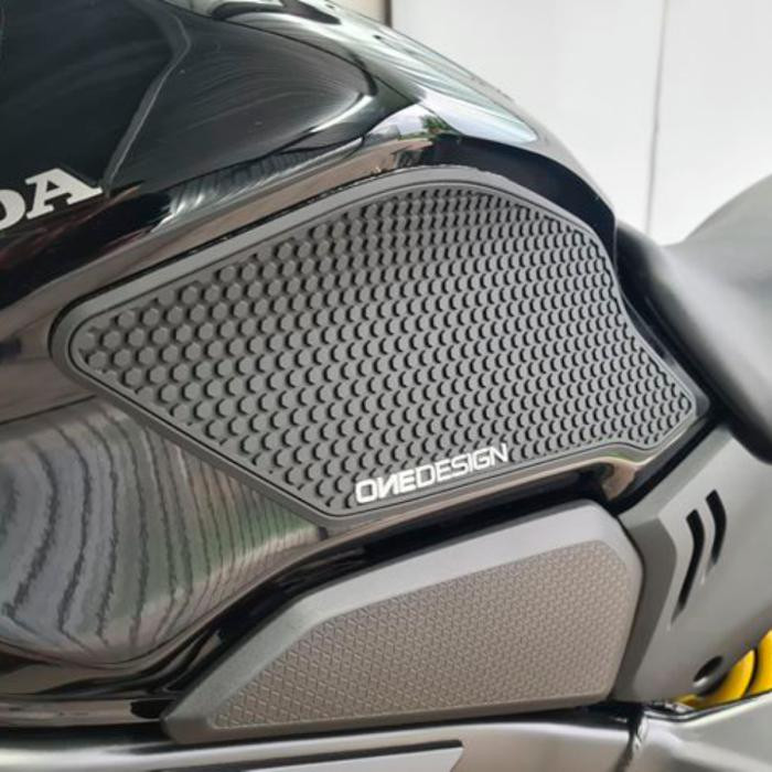 ONEDESIGN Grip Boczny HDR CB 650 R 19-24 HONDA czarny