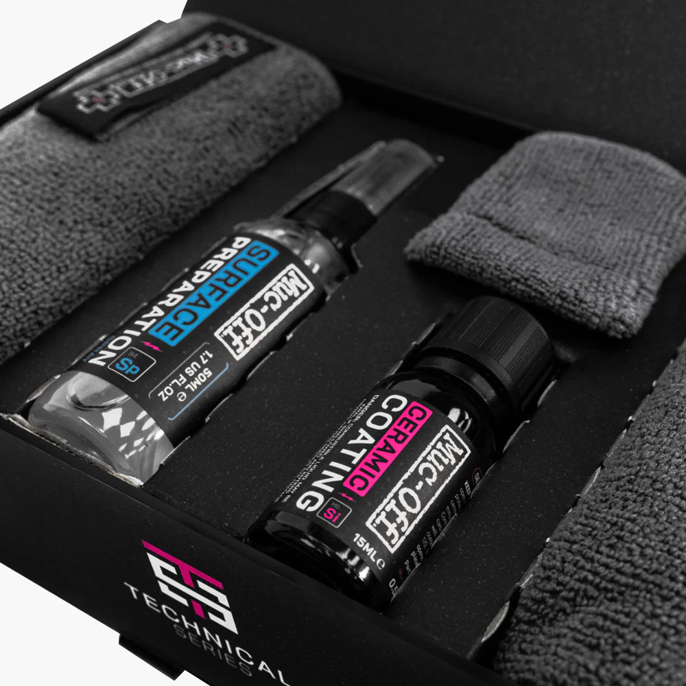 Zestaw do nakładania powłoki ceramicznej ochronnej na rower/motocykl - 15ml MUC-OFF