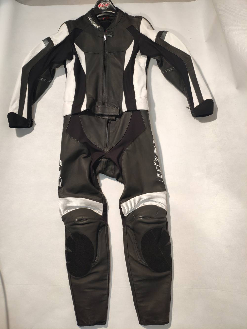[OUTLET] Kombinezon motocyklowy skórzany BUSE Rozmiar. 38