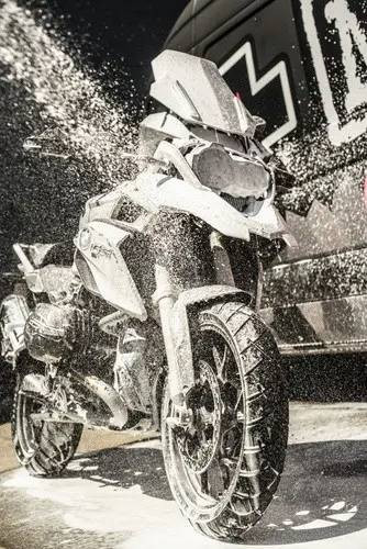 Aktywna piana do mycia samochodu, rowerowa, motocykla 5L SNOW FOAM MUC-OFF