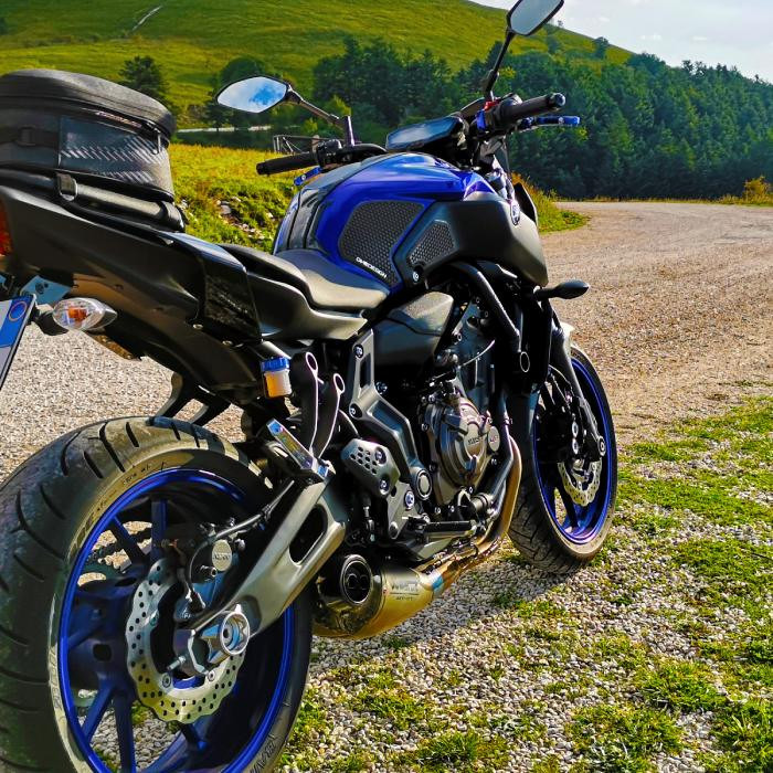 ONEDESIGN Grip Boczny HDR YAMAHA MT-07 2018 czarny