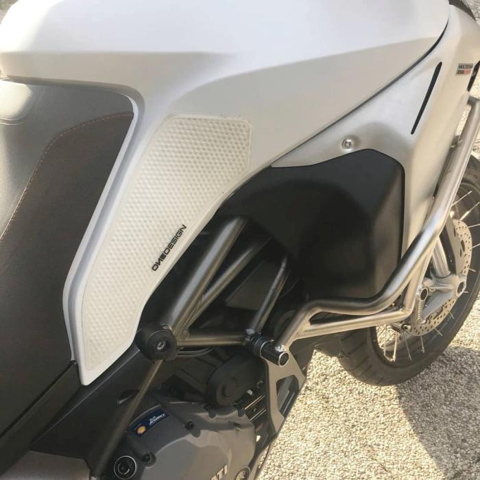 ONEDESIGN Grip Boczny HDR MULTISTRADA ENDURO: 1200 16-18 / 1260 19-20 DUCATI transparentny