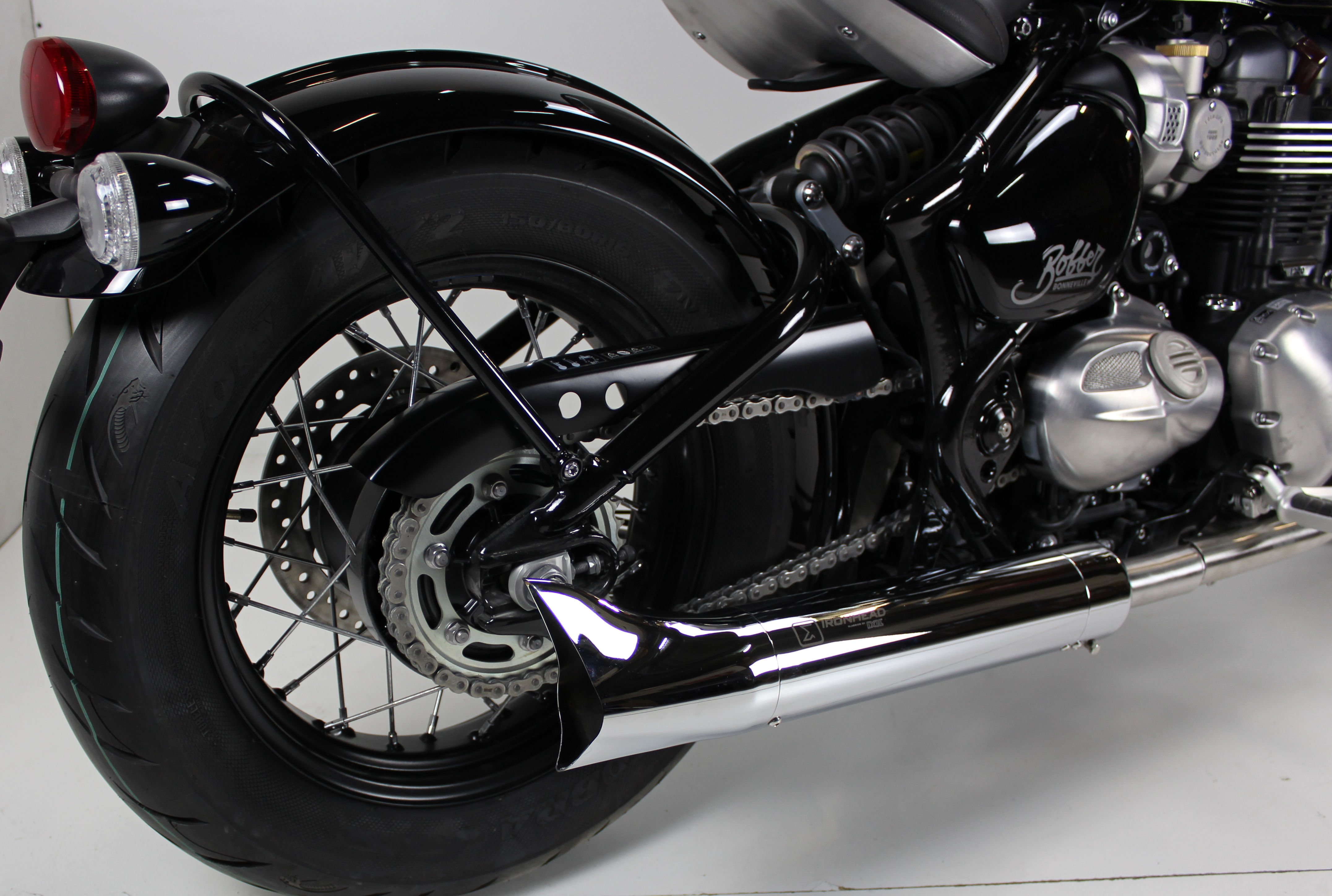 IRONHEAD END CAPS typ CAP (długość: Ø 88 mm., materiał: Inox AISI304, kolor: Bright chrome) FISHTAIL END CAP (CHROME)