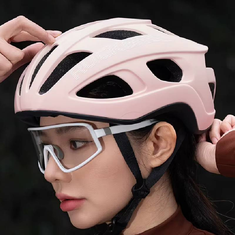 Kask rowerowy dla dorosłych (58-62 cm) pudrowy róż, pink ionic+ ROCKBROS 100049004