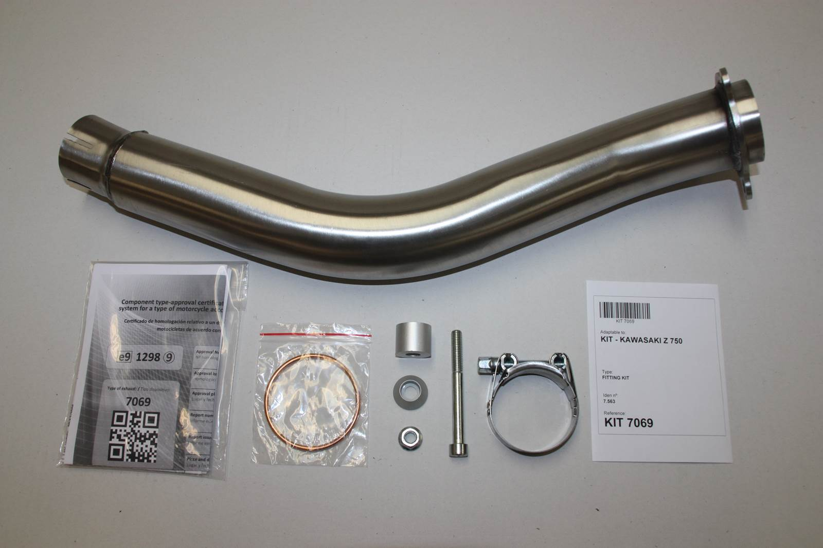 Tłumik IXIL KAWASAKI Z 750 - S 04-06 (ZR750J ZR750K*) typ SOVE (waga: 3000g, długość: 423 mm., materiał: Inox AISI304, kolor: Bl