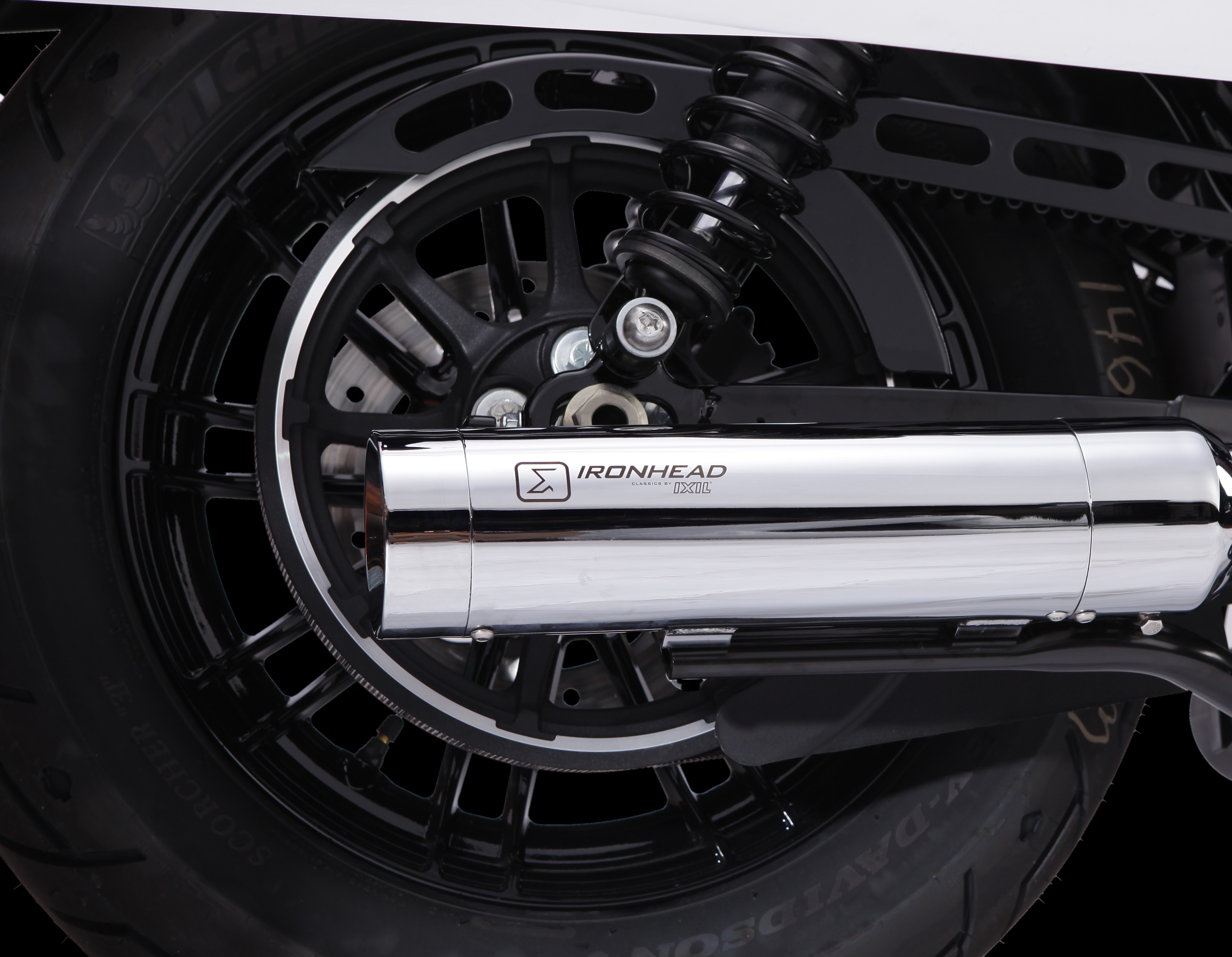 IRONHEAD END CAPS typ CAP (długość: Ø 88 mm., materiał: Inox AISI304, kolor: Bright chrome) SHORT GUN END CAP (CHROME)