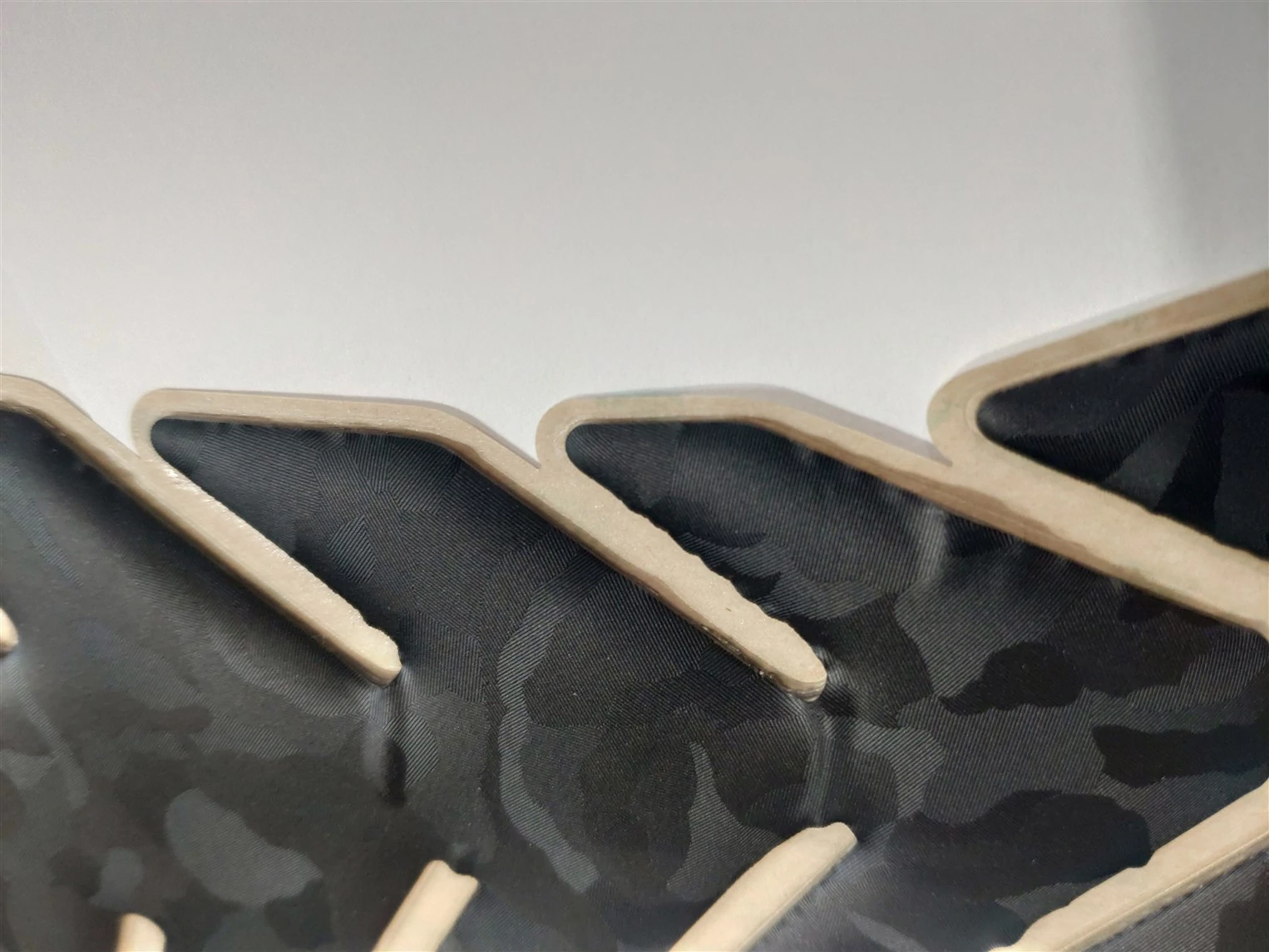[OUTLET] ONEDESIGN Tankpad "Soft Touch" czarny edition camouflage czarny