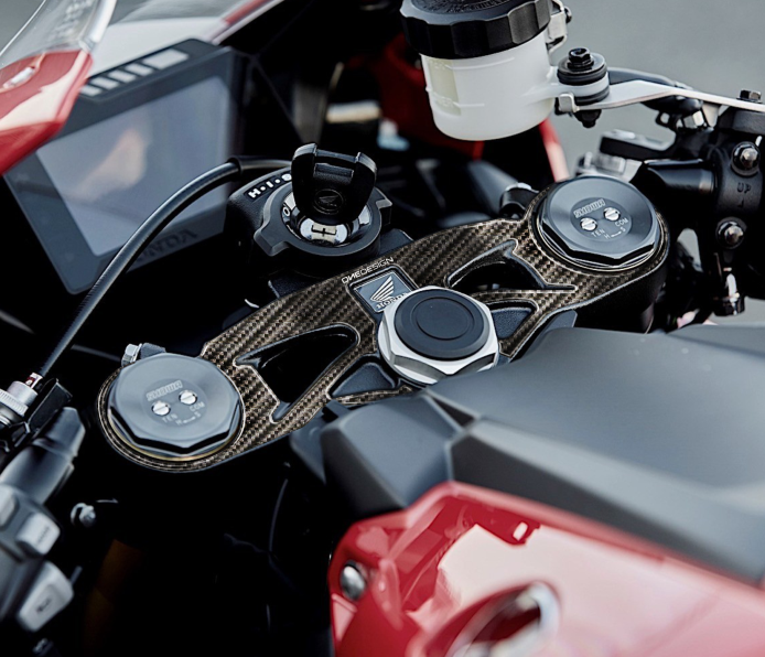 ONEDESIGN Naklejka na półkę kierownicy Honda CBR 1000 RR 2017/2019
