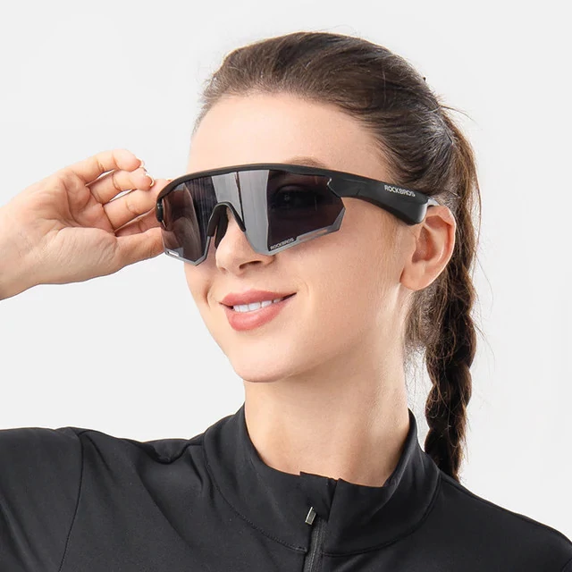 Okulary rowerowe fotochromatyczne UV400 z bluetooth i głośnikami ROCKBROS BT