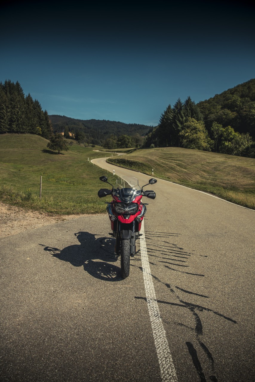 Szyba motocyklowa MRA TRIUMPH TIGER 1200 /XC /XR V201 , V301 2016-2021, forma TM, bezbarwna