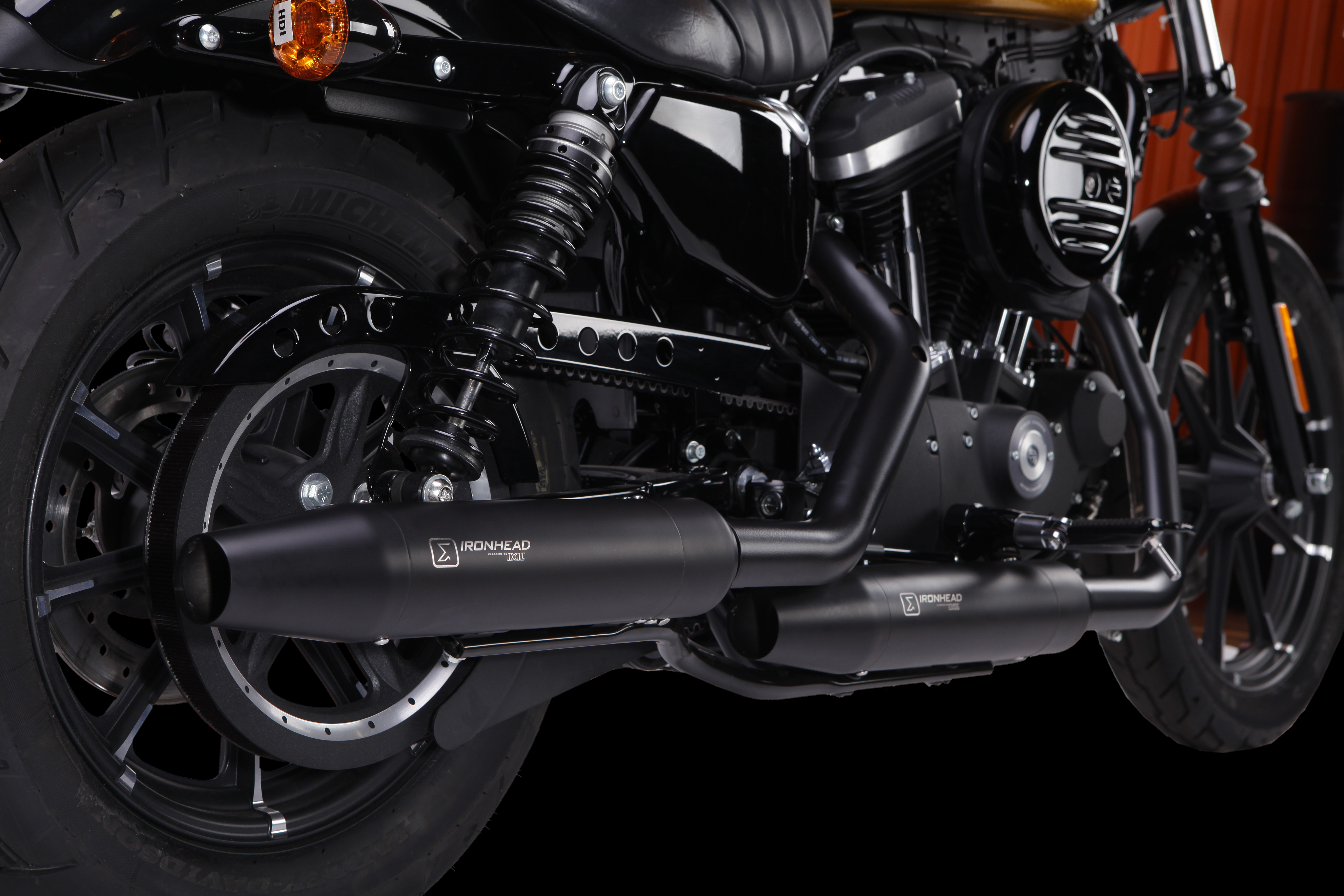 IRONHEAD END CAPS typ CAP (długość: Ø 88 mm., materiał: Inox AISI304, kolor: Black painted) CONICAL END CAP (BLACK)