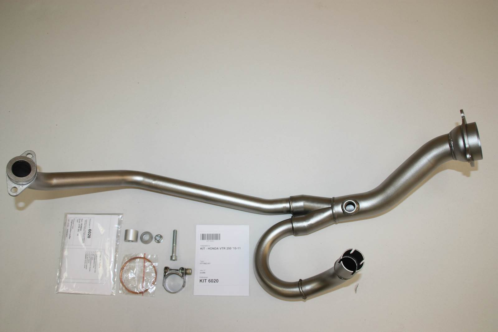 Tłumik IXIL HONDA VTR 250i 10-14 typ SOVE (waga: 3000g, długość: 423 mm., materiał: Inox AISI304, kolor: Black painted) FULL SYS