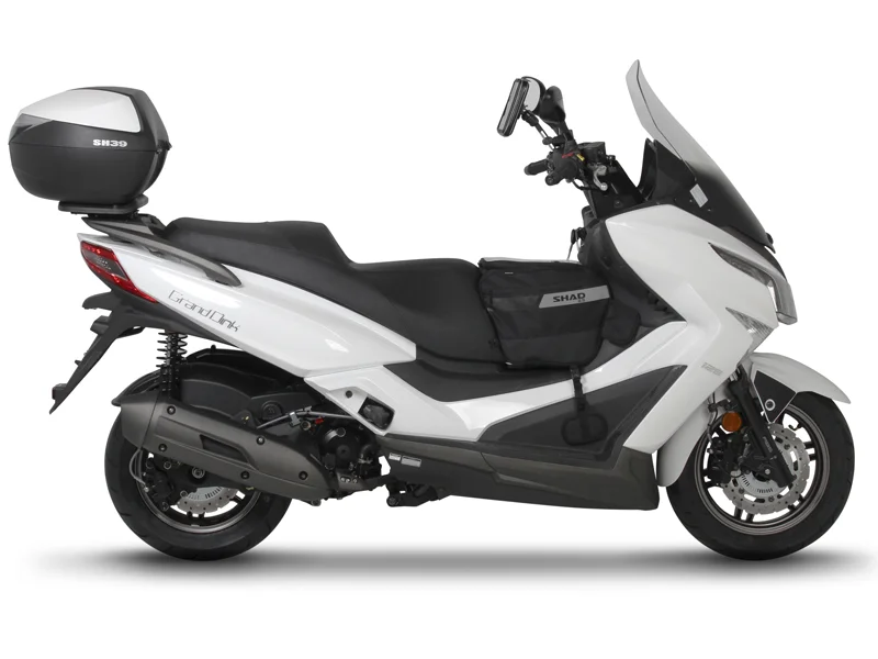 STELAŻ KUFRA TYŁ SHAD DO KYMCO X-TOWN