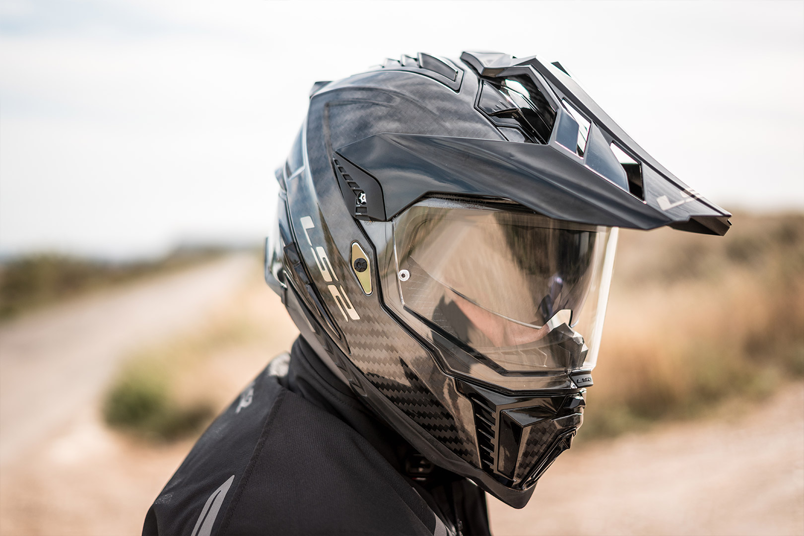 KASK LS2 MX701 C EXPLORER SOLID CARBON-06