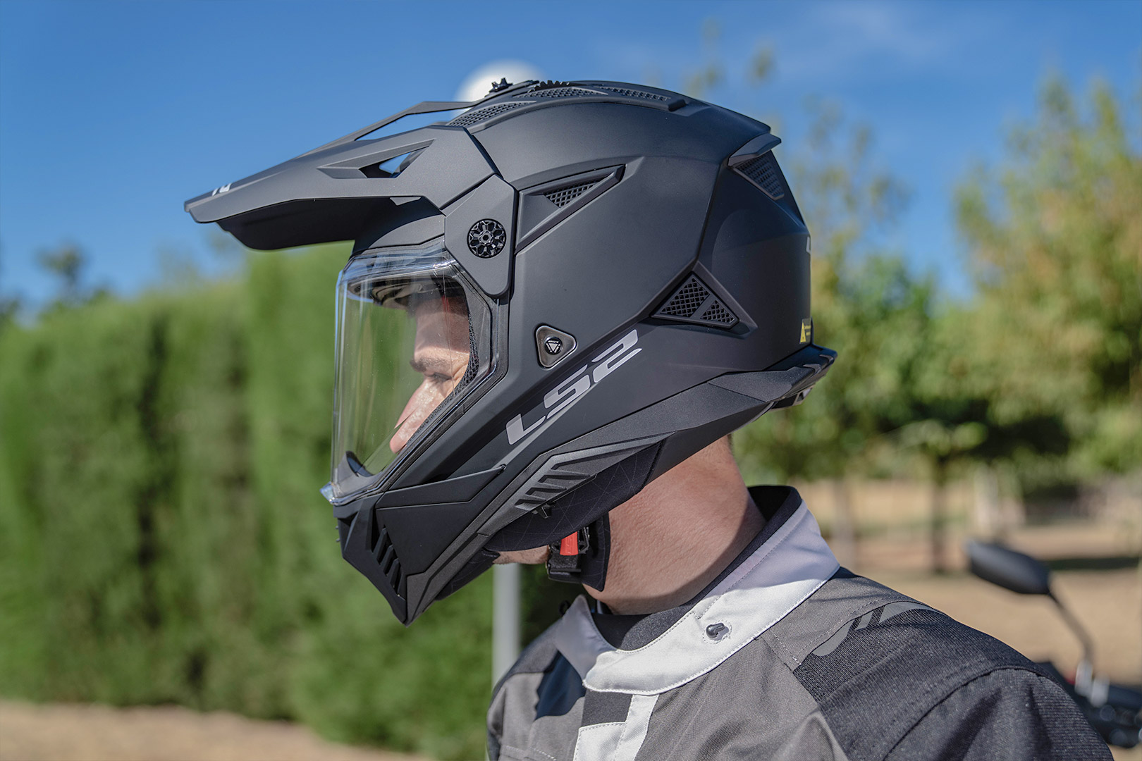 KASK LS2 MX702 PIONEER II NAMIB WHITE ORANGE