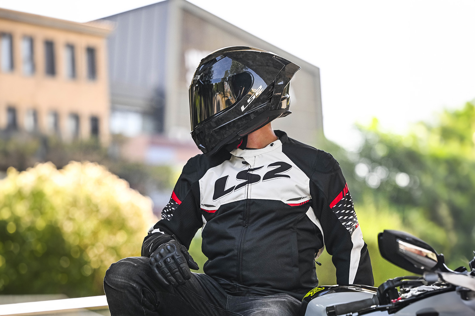 KURTKA LS2 APEX MAN BLACK WHITE RED M