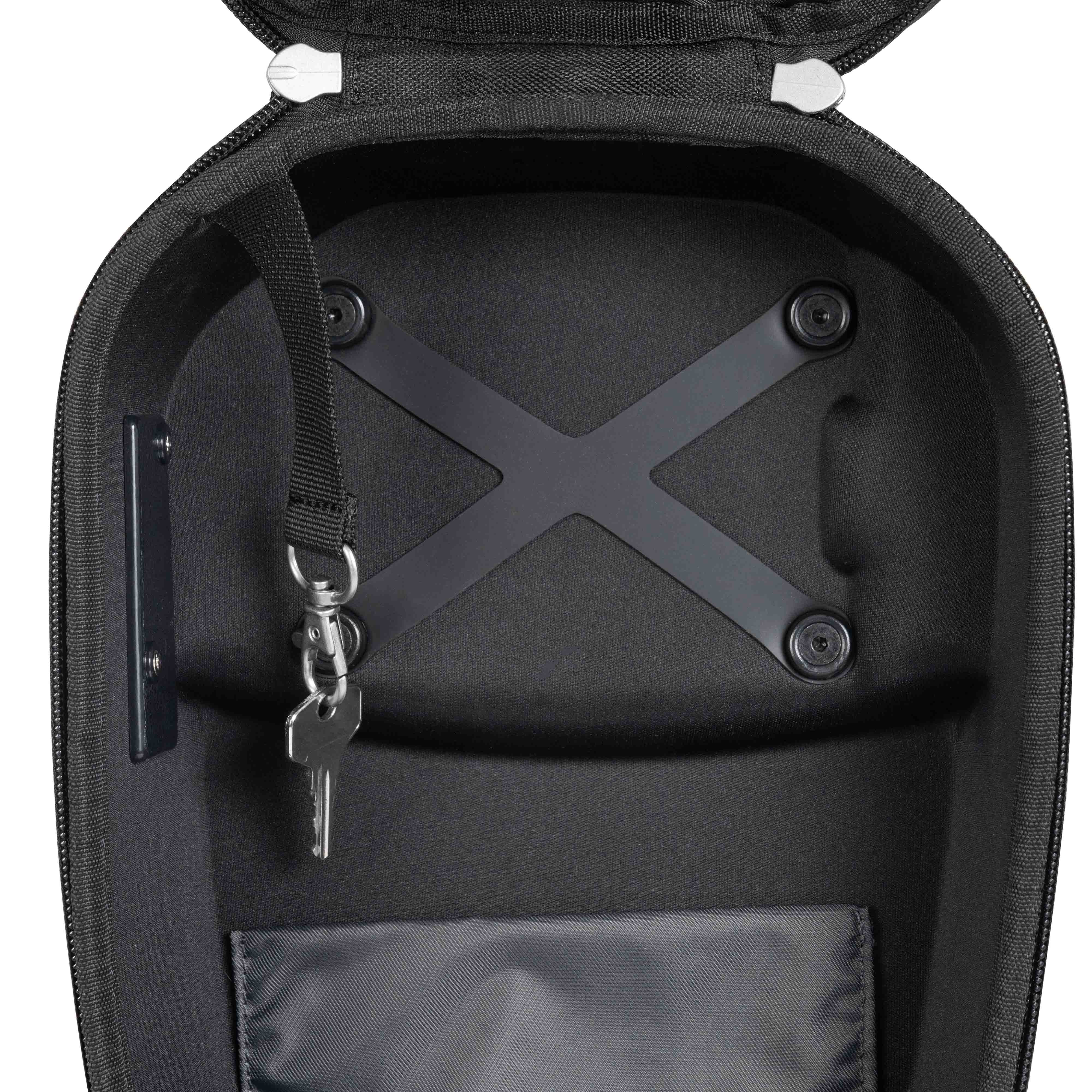 TORBA NA ZBIORNIK SHAD E09CL PRO Z BLK. I ZMK.